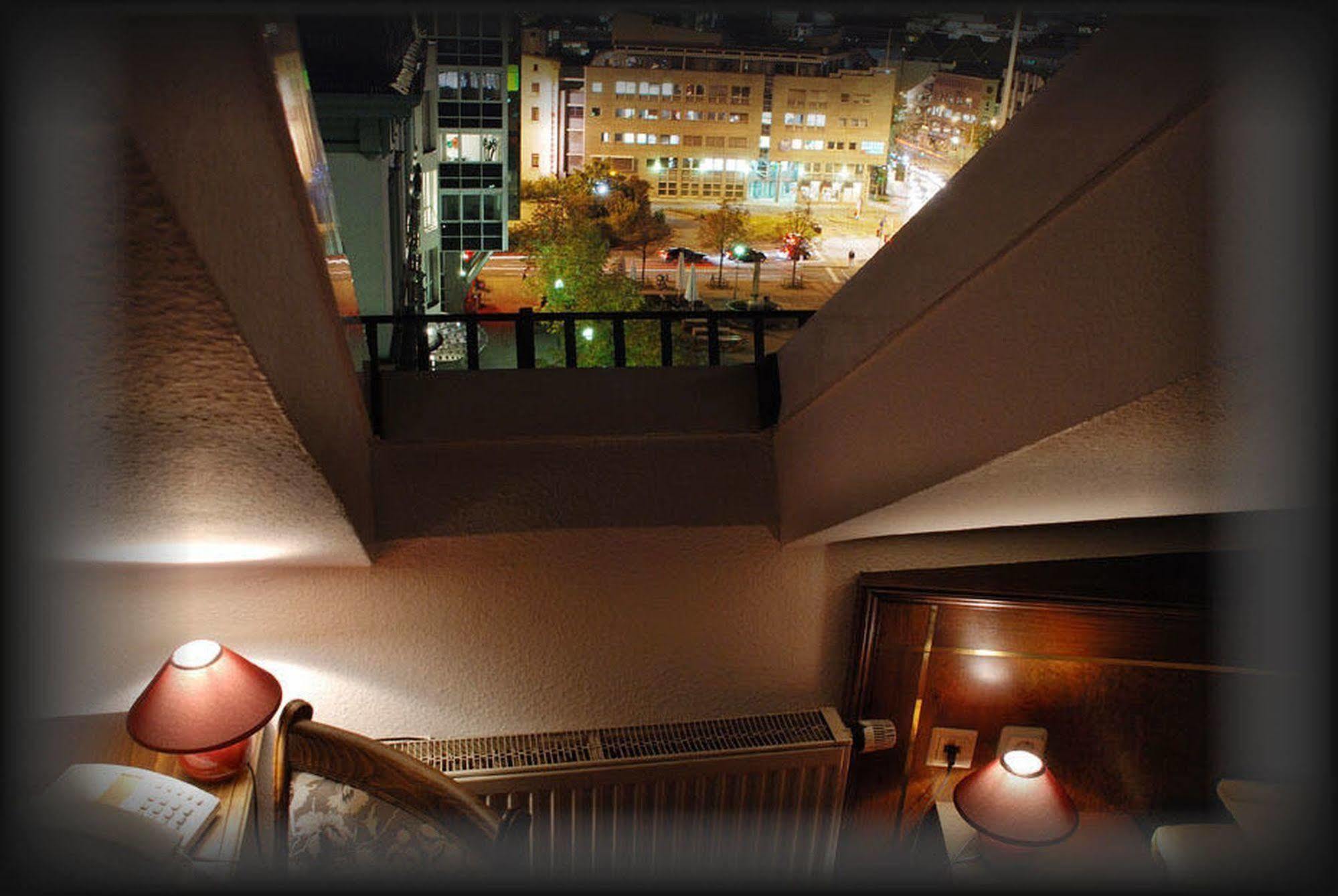 Hotel Am Wilhelmsplatz Štutgart Exteriér fotografie